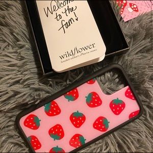 Wildflower New Strawberry iPhone 11 Case